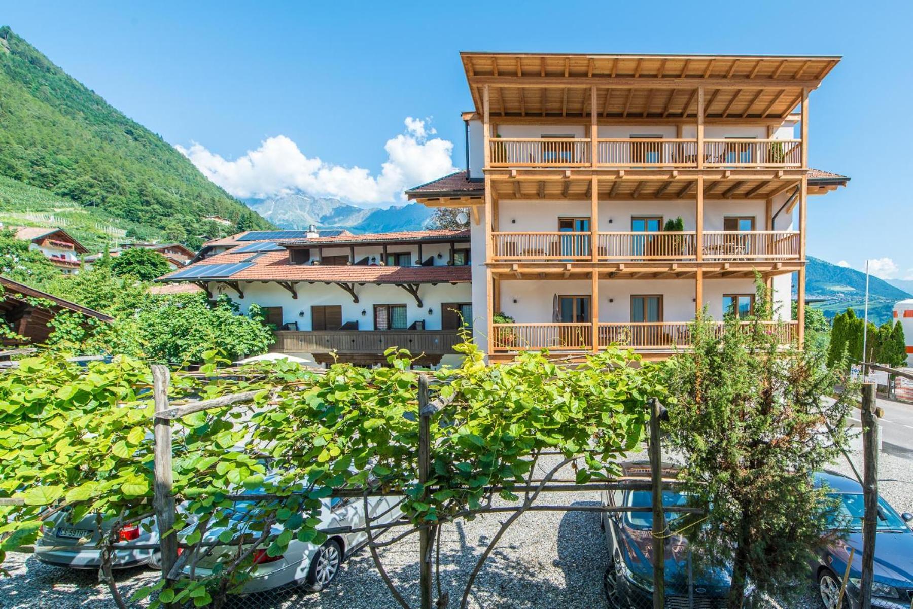 Eco Bnb & Apartments Bruendlerhof マルレンゴ エクステリア 写真