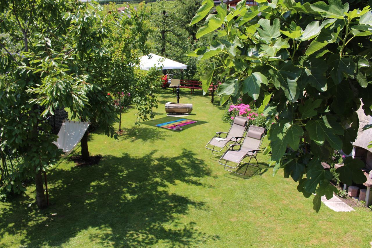 Eco Bnb & Apartments Bruendlerhof マルレンゴ エクステリア 写真